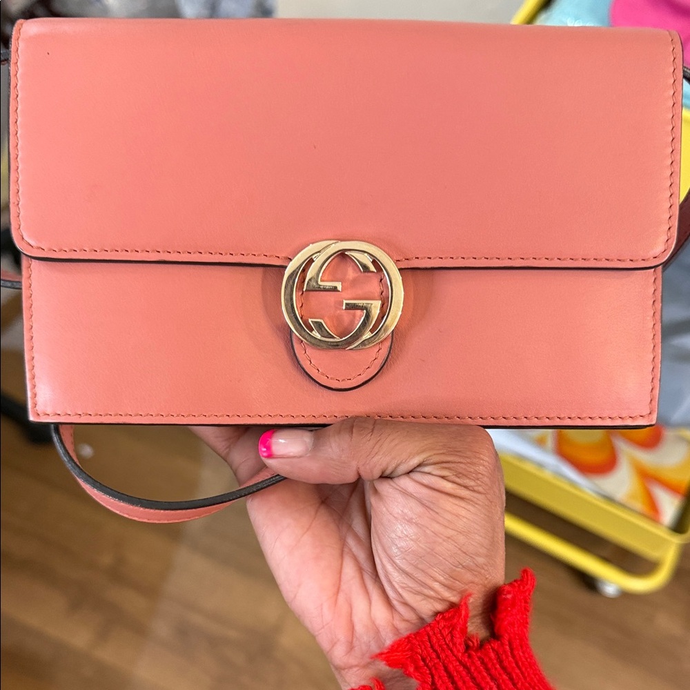 Gucci Coral Pink Leather Interlocking G Wristlet Clutch